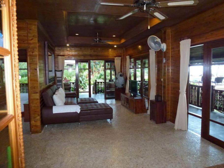 2 Bedroom Beachfront Villa Bang Po Koh Samui Exterior photo
