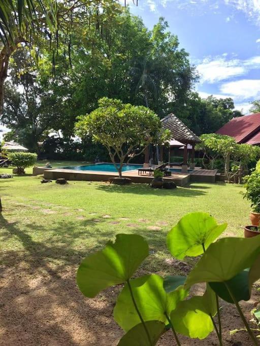 2 Bedroom Beachfront Villa Bang Po Koh Samui Exterior photo
